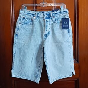 NWT Gap Washwell 12" Bermuda Short